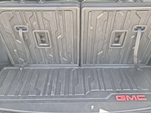 Used 2023 Sterling Metallic GMC SLT image 5