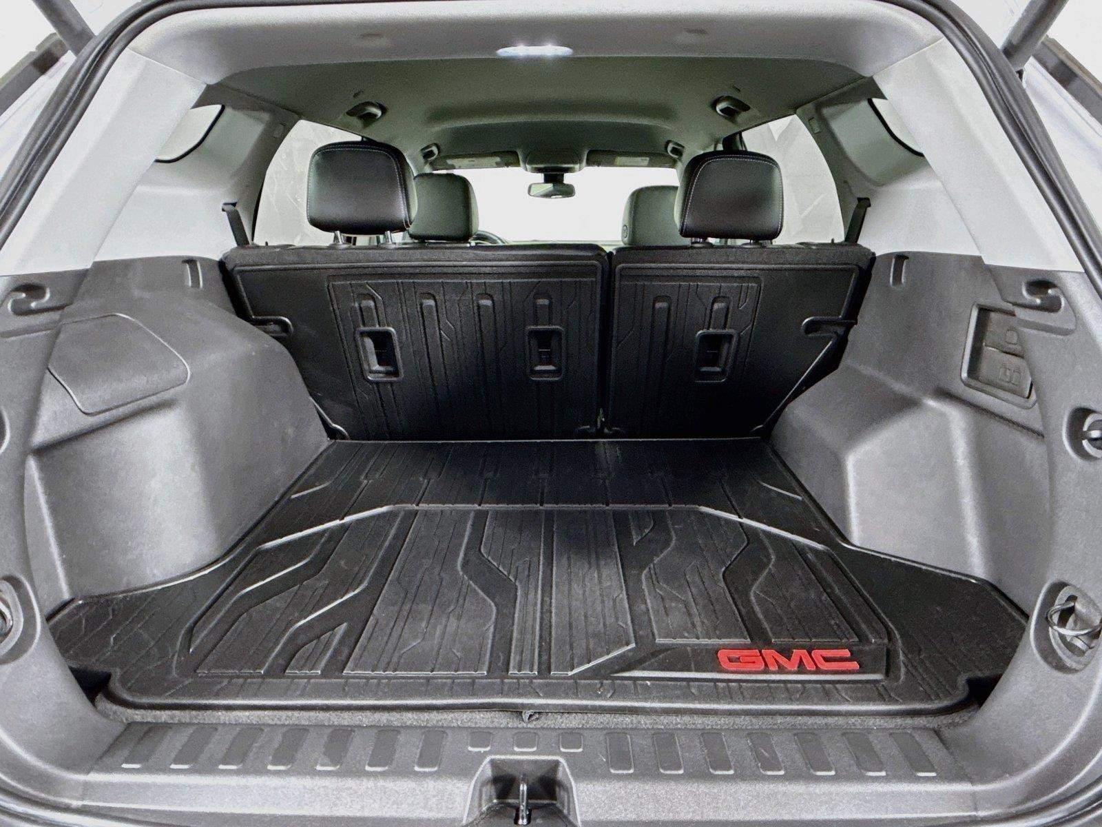 Used 2023 Summit White GMC SLT image 37
