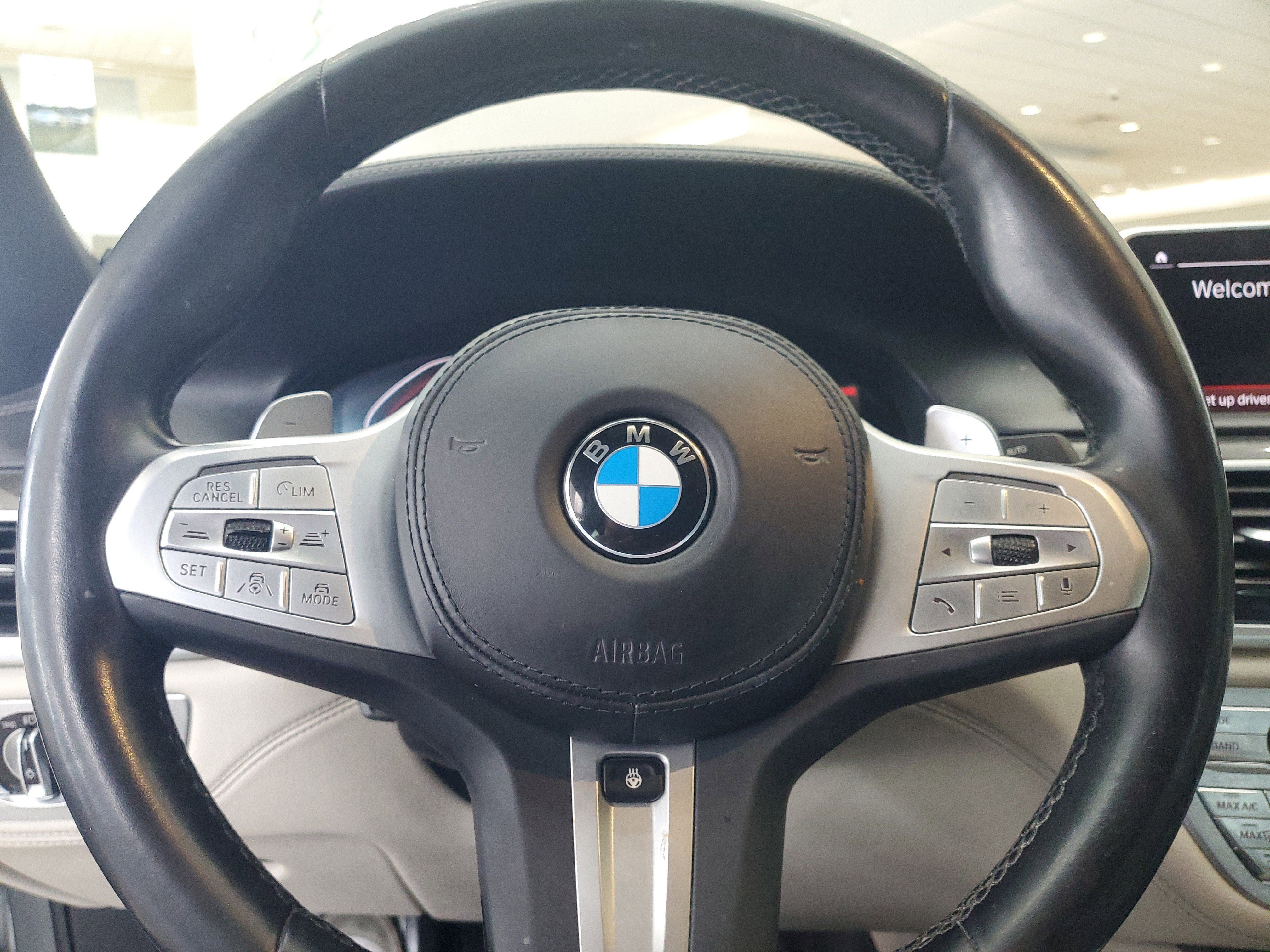 Used 2022 Donington Gray Metallic BMW 750i xDrive image 19