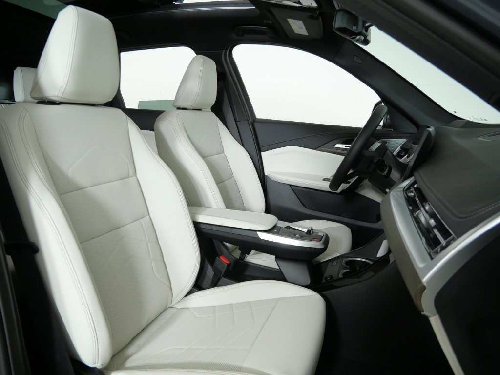 New 2027 Storm Bay Metallic BMW xDrive28i image 21