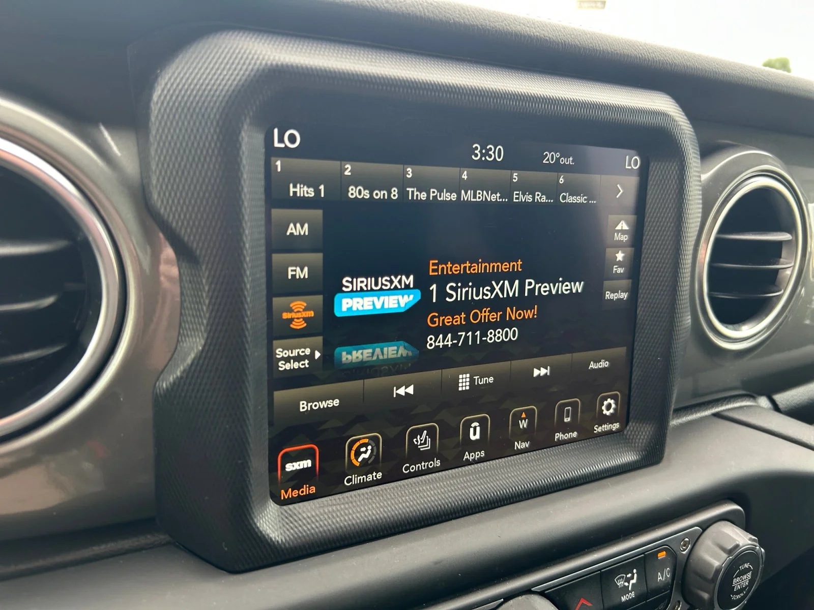 Used 2023 Granite Crystal Metallic Jeep SAHARA image 23