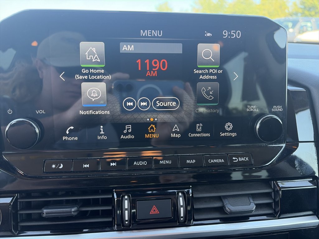 Used 2025 Blue Nissan SL image 22