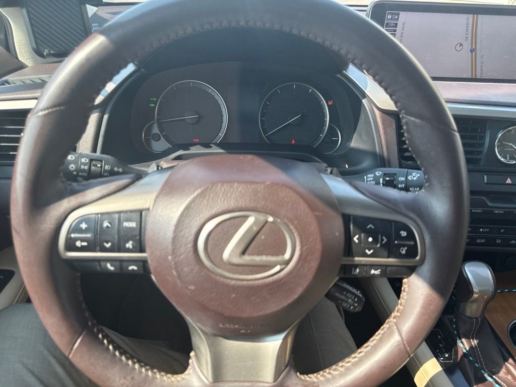 Used 2017 White Lexus 350 image 10