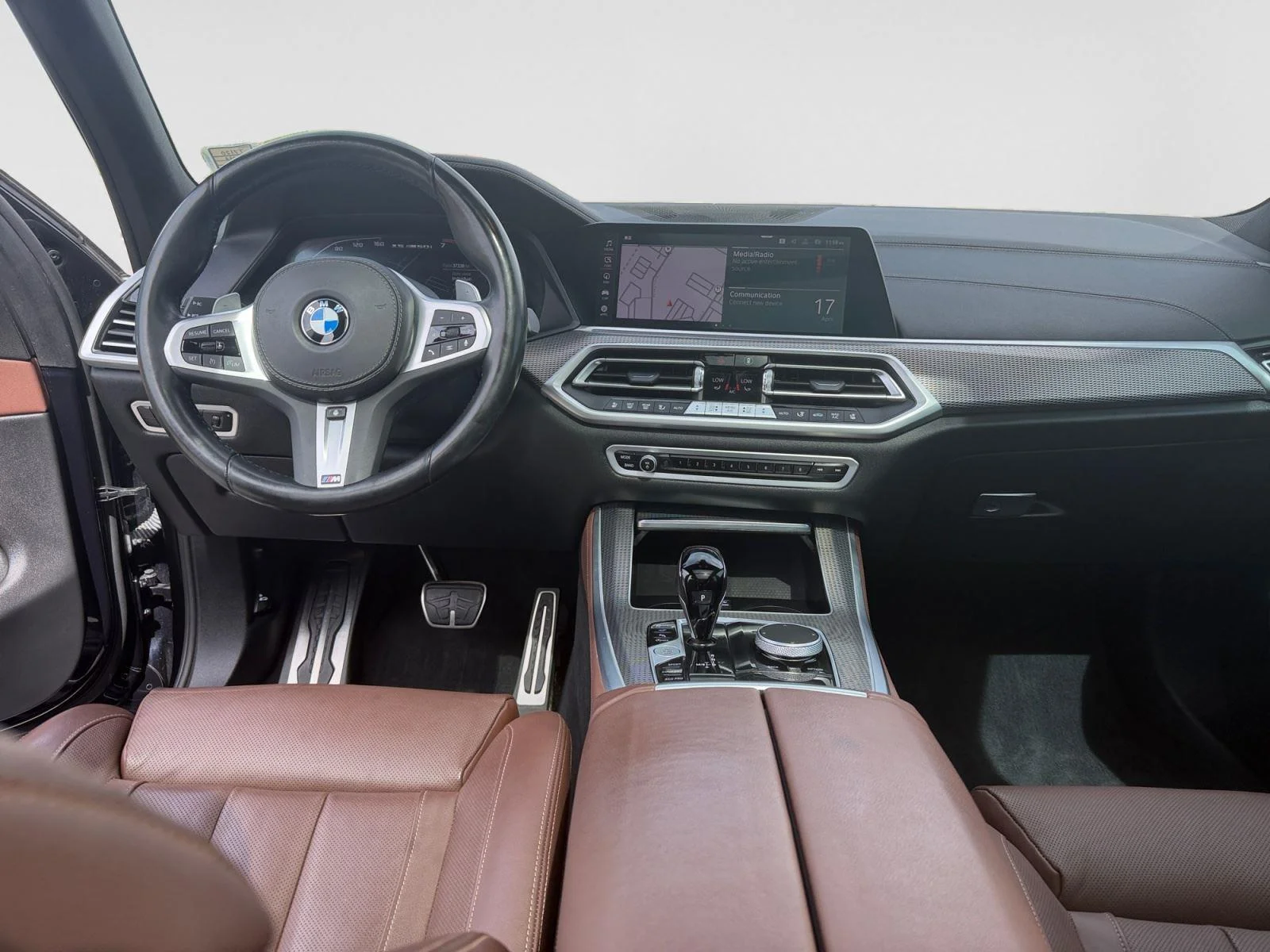 Used 2022 Carbon Black Metallic BMW M50i image 15