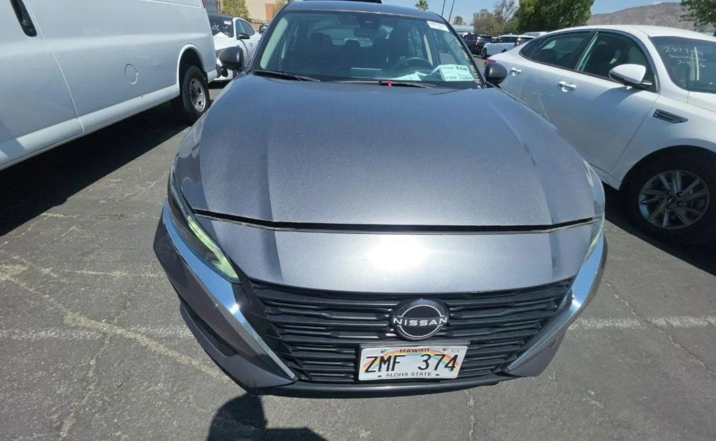 Used 2024 Gray Nissan 2.5 SV image 11