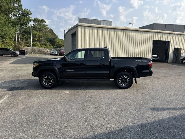 Used 2017 Black Toyota TRD Off-Road image 8