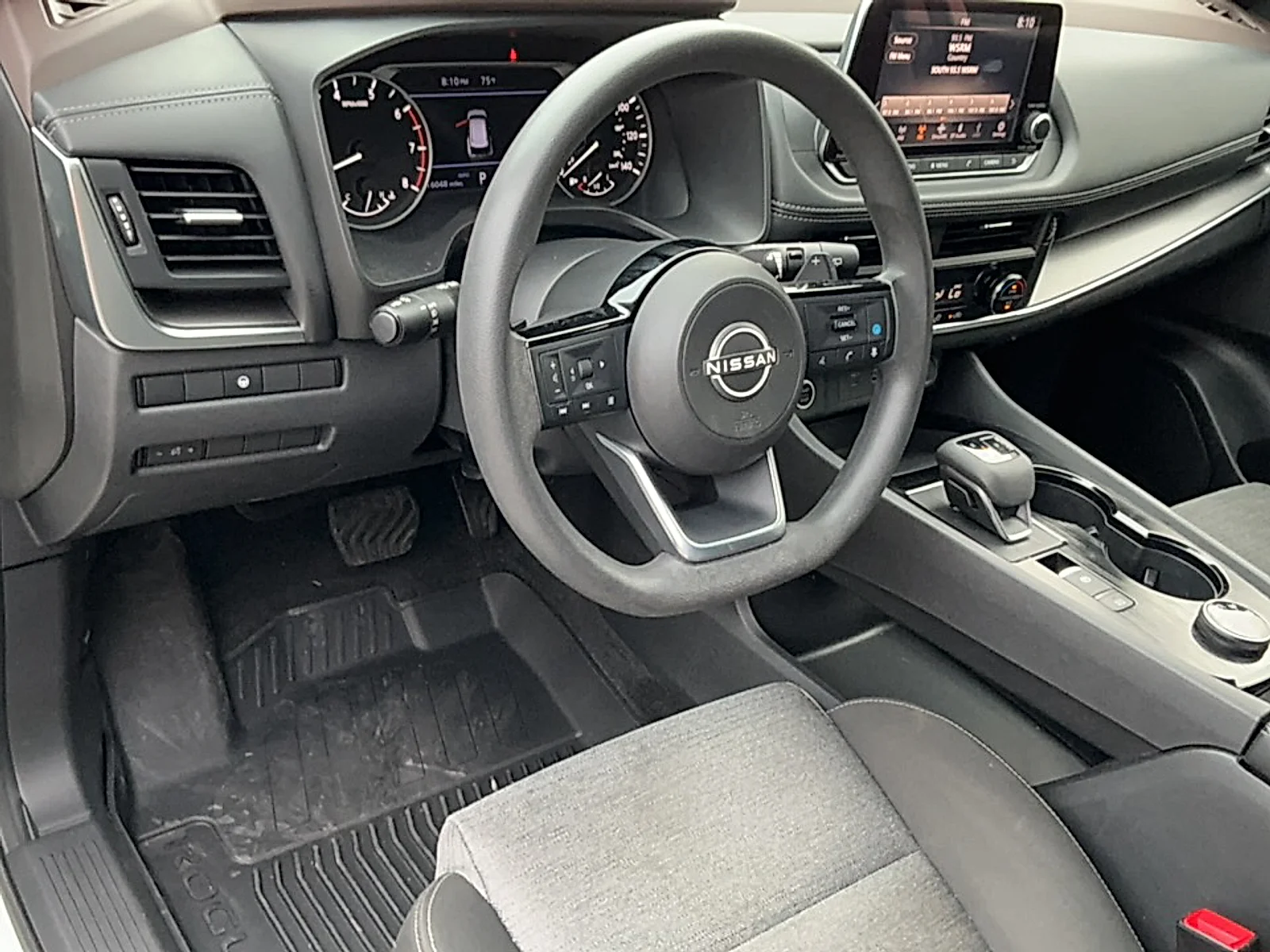 Used 2023 Super Black Nissan SV Intelligent AWD image 7