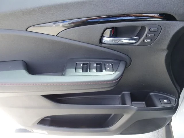 New 2026 Platinum White Pearl Honda Black Edition image 8