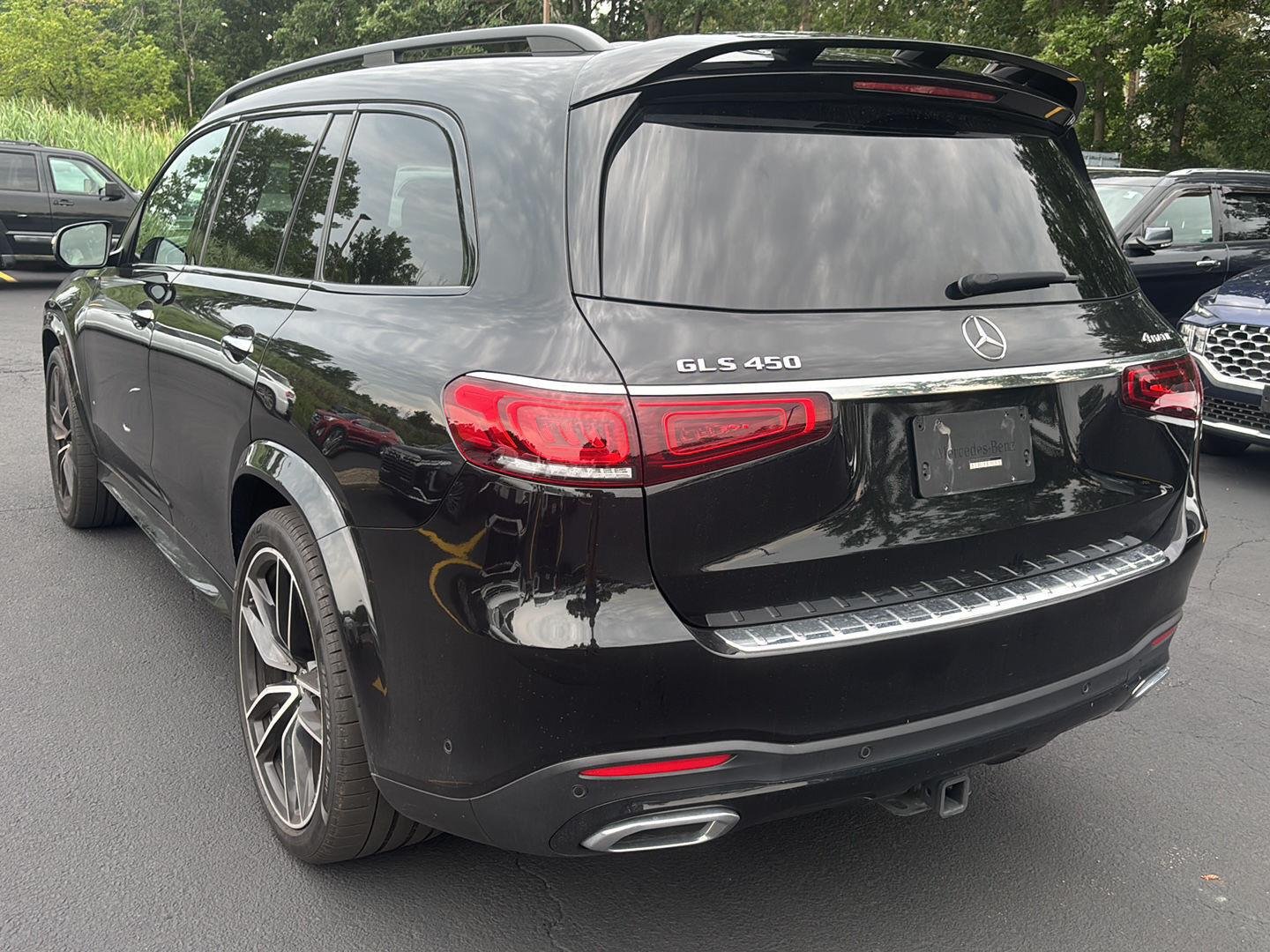 Used 2023 Obsidian Black Metallic Mercedes-Benz GLS 450 image 5