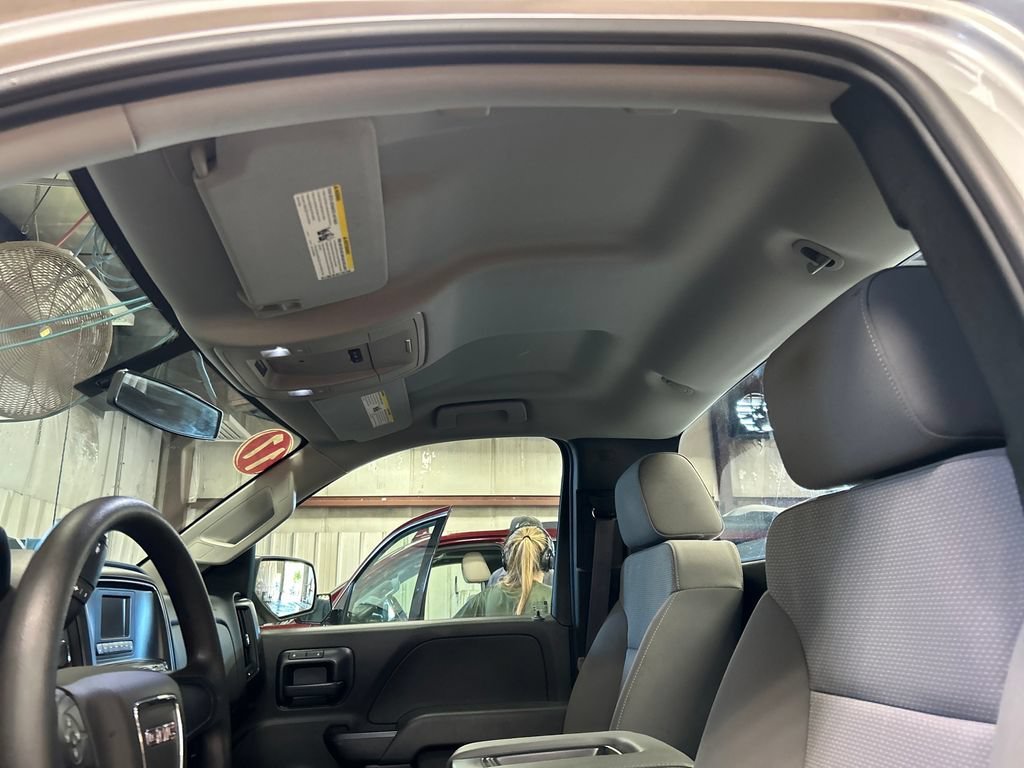 Used 2017 QUICKSILVER METALLIC GMC BASE image 13