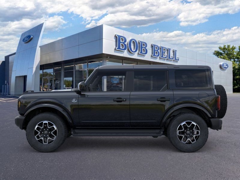 New 2026 Shadow Black Ford Outer Banks® image 3