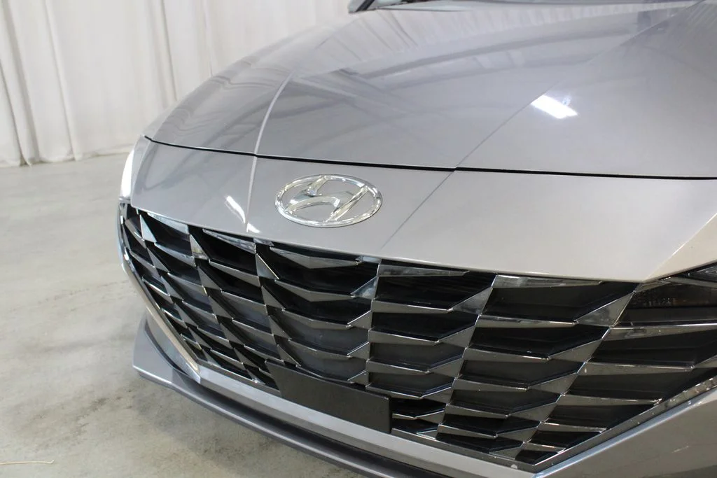 Used 2023  Hyundai Limited image 32