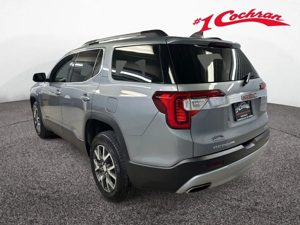 2023 GMC Acadia SLE - Photo 23