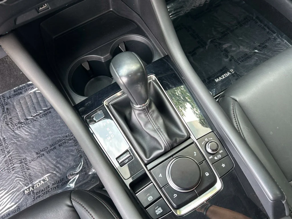 Used 2021 Blue Mazda Preferred image 22