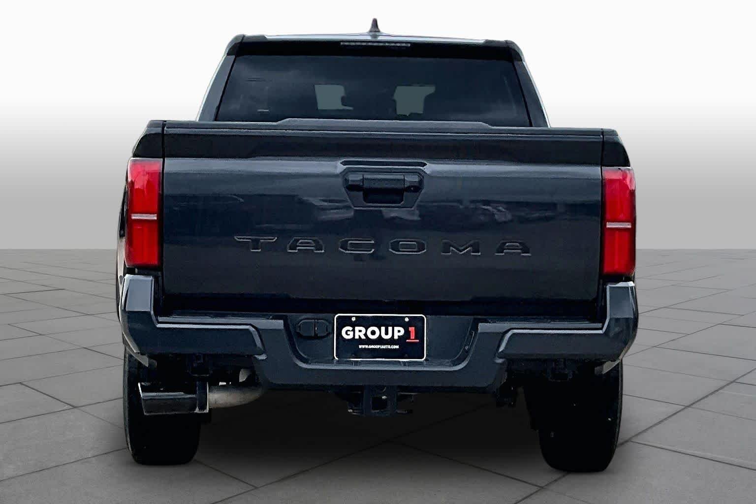 Used 2025 Underground Toyota SR5 image 5
