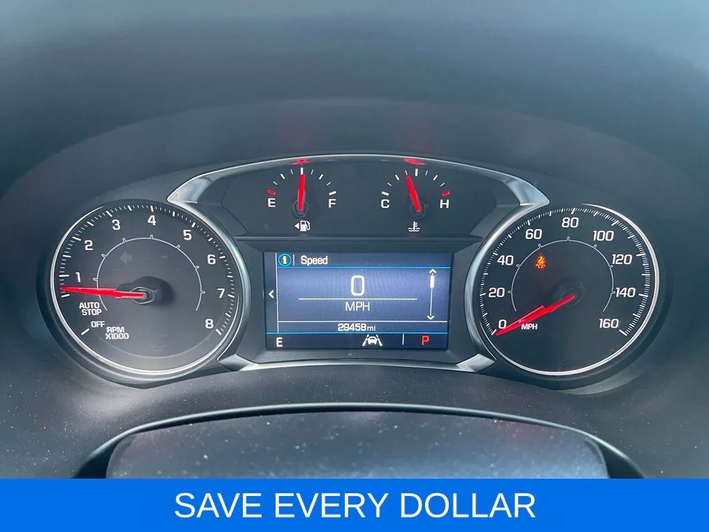 Used 2024 White GMC SLE image 7