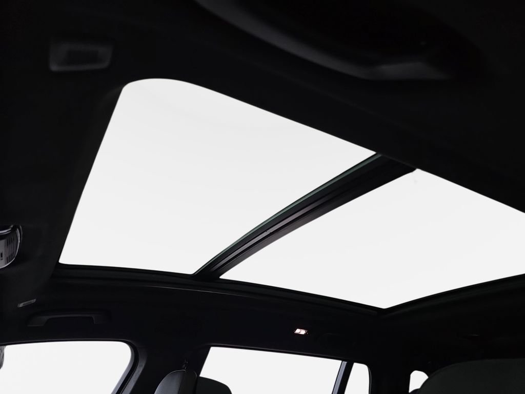 New 2027 Black Sapphire Metallic BMW xDrive40i image 28