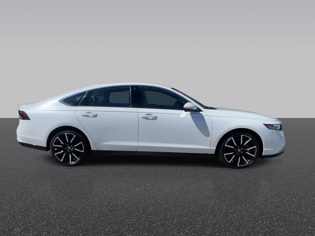 2024 Honda Accord Hybrid Touring - Photo 9