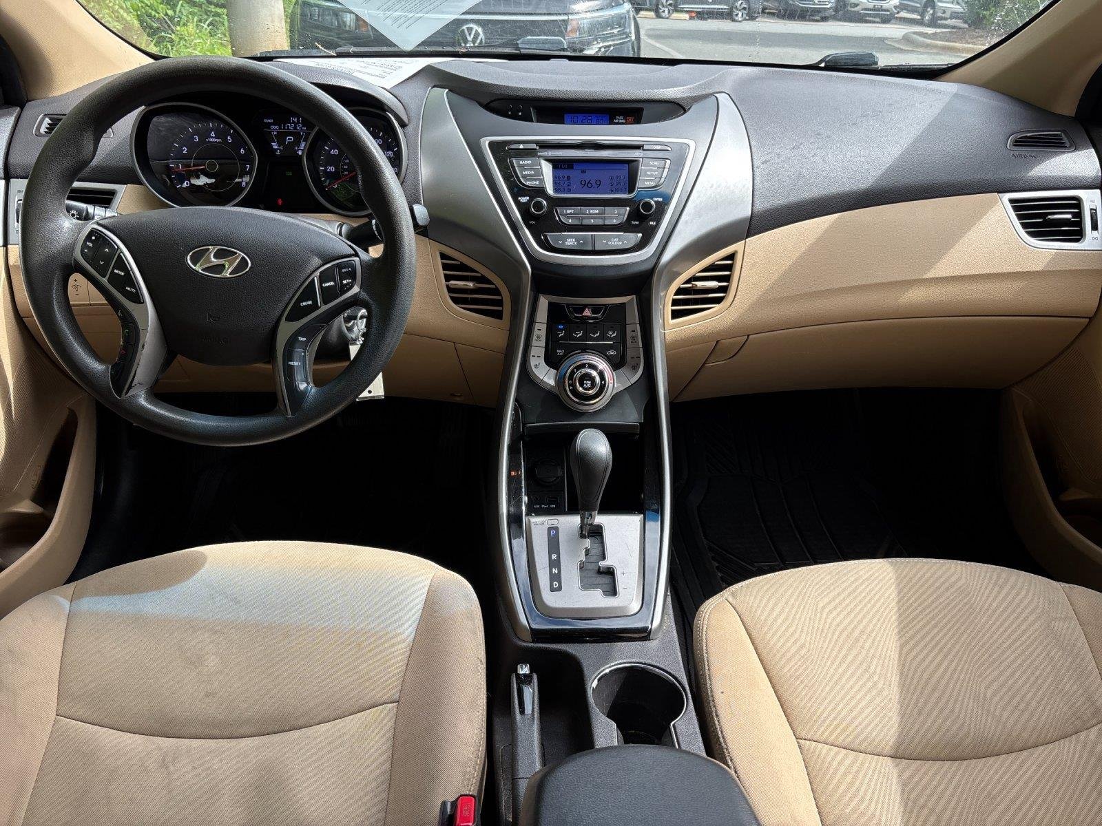 Used 2013 Shimmering White Hyundai GLS PZEV image 33
