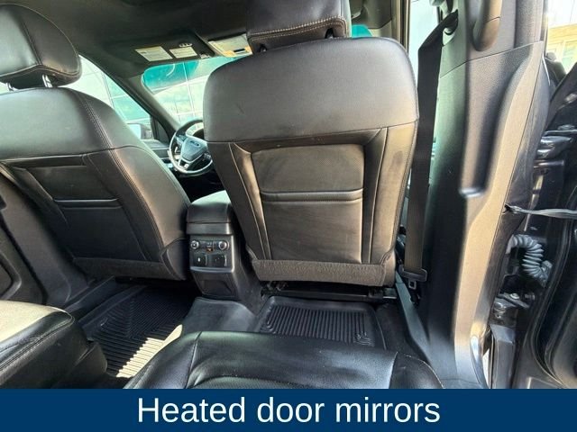 Used 2017  Ford Limited image 26