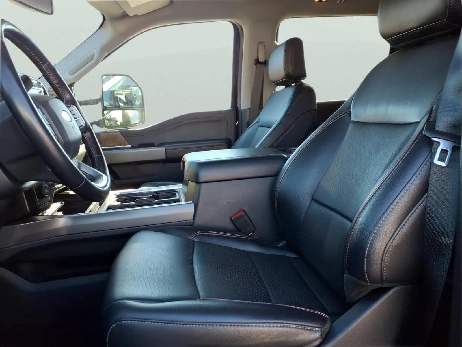 Used 2024 Antimatter Blue Ford LARIAT image 15