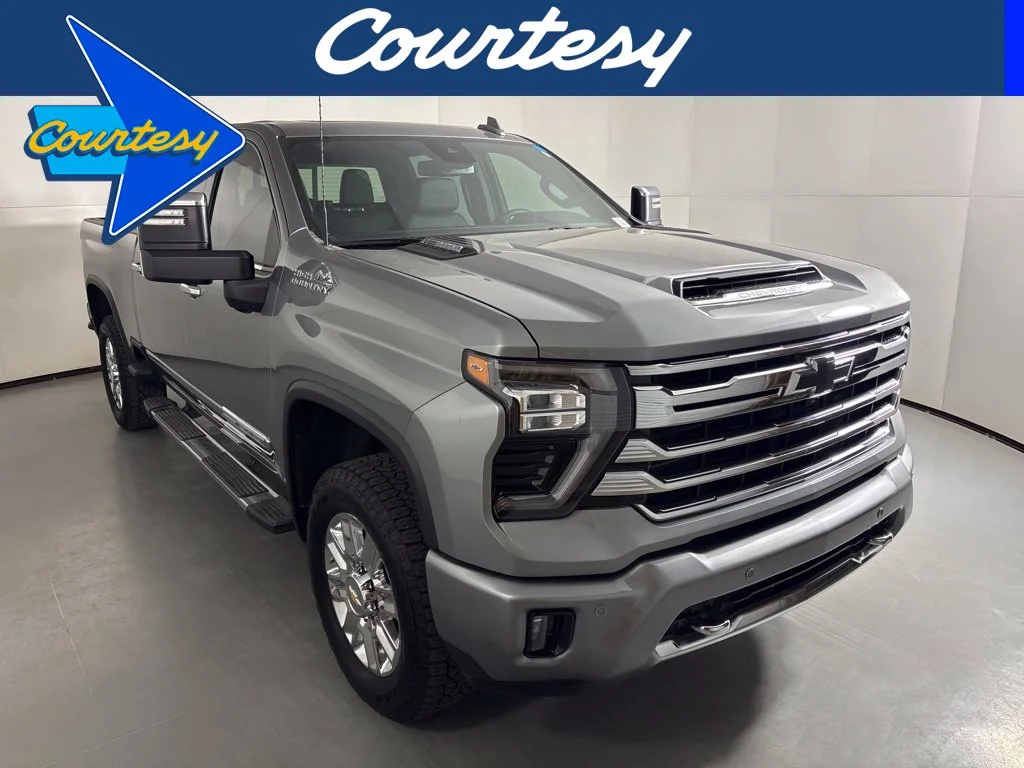 Used 2024 Gray Chevrolet High Country image 1