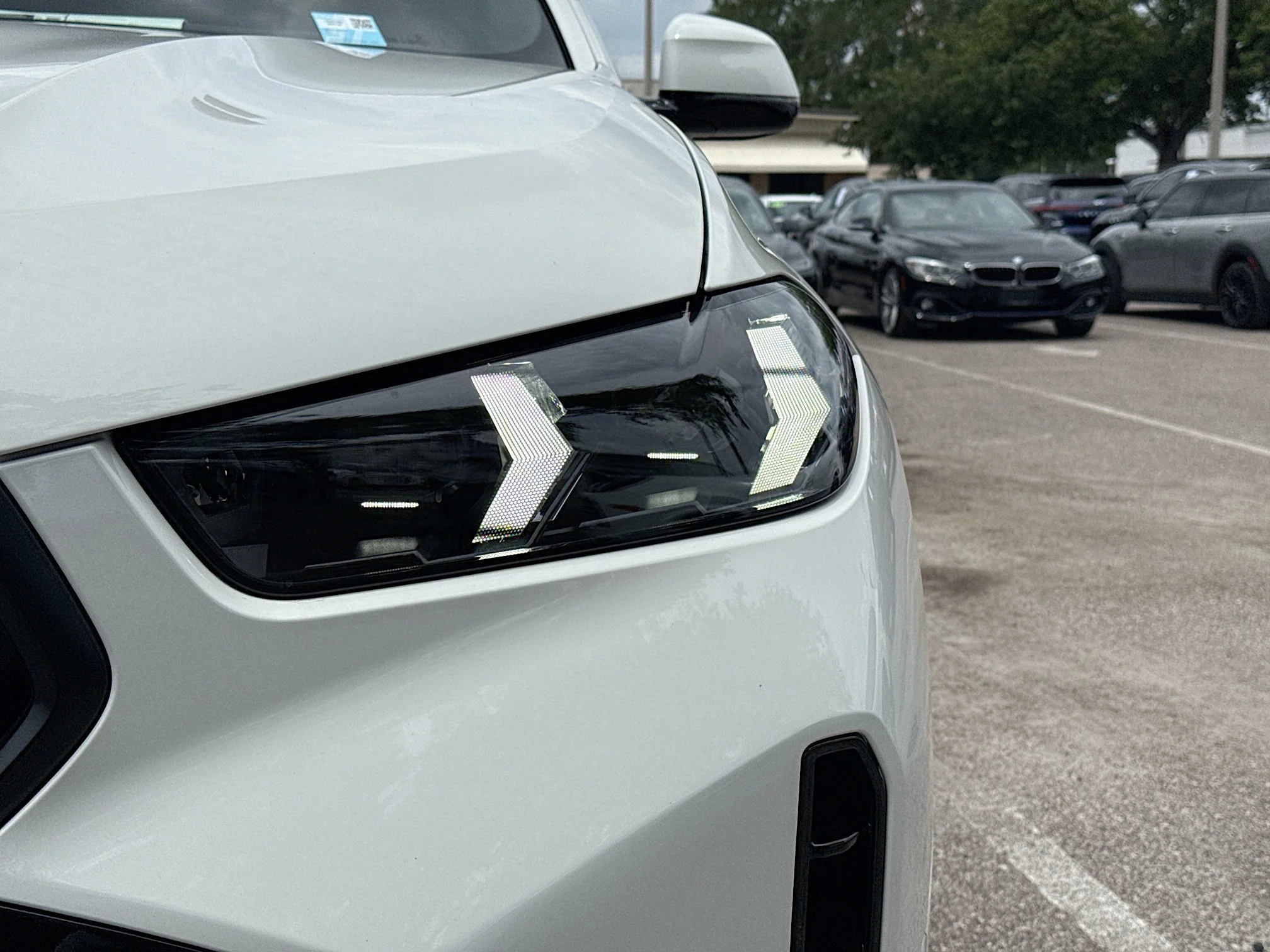 New 2027 Alpine White BMW xDrive40i image 9