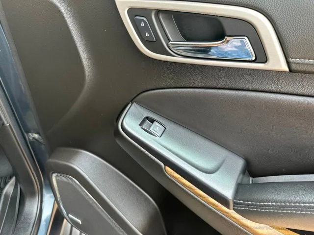 Used 2020 Dark Sky Metallic GMC Denali image 25