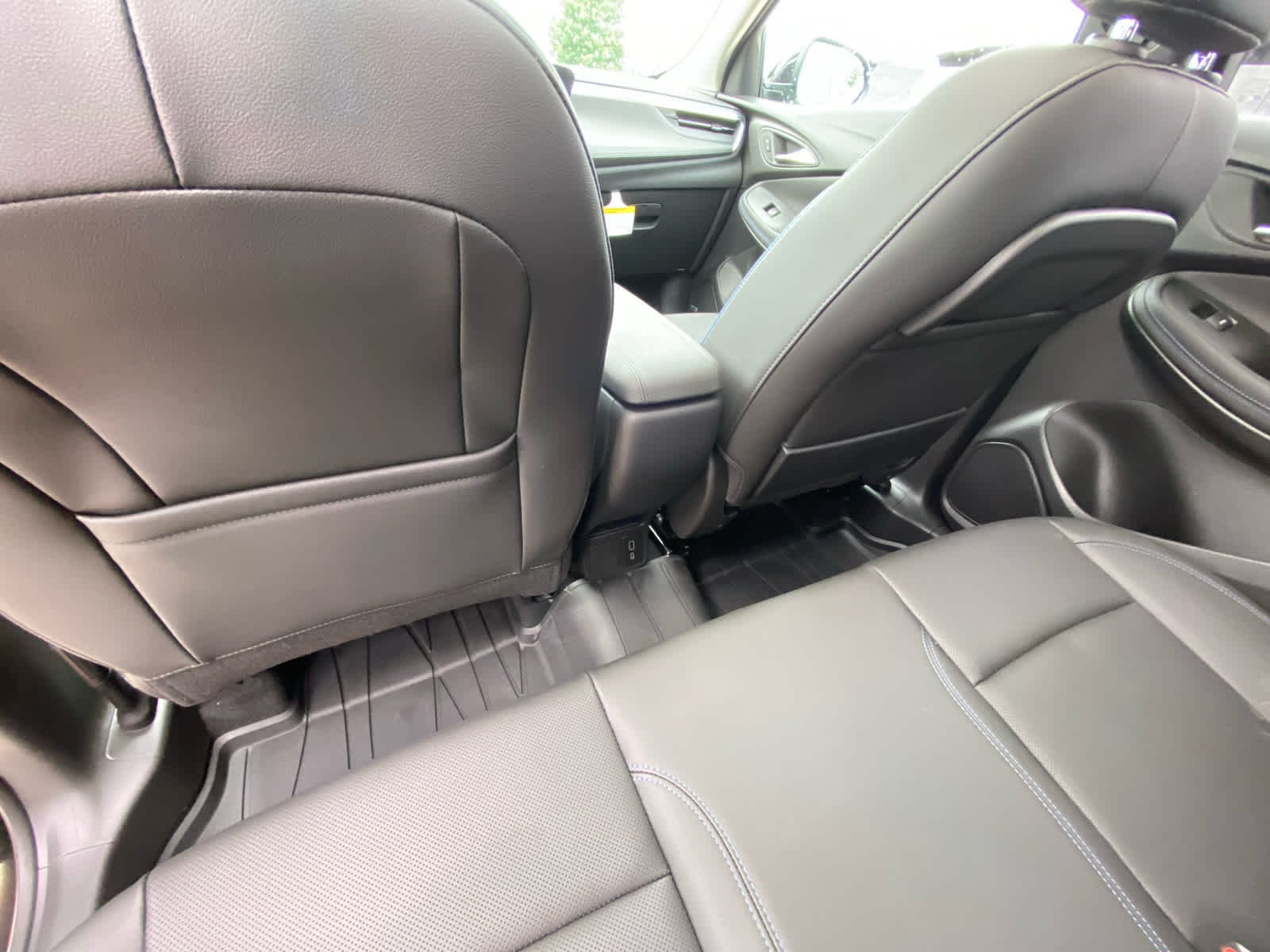 2026 Buick Encore GX Sport Touring - Photo 22