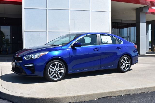 Used 2021 Blue Kia EX image 2