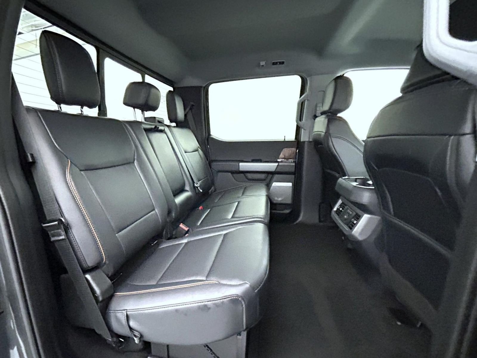 New 2026 Carbonized Gray Metallic Ford Lariat image 18