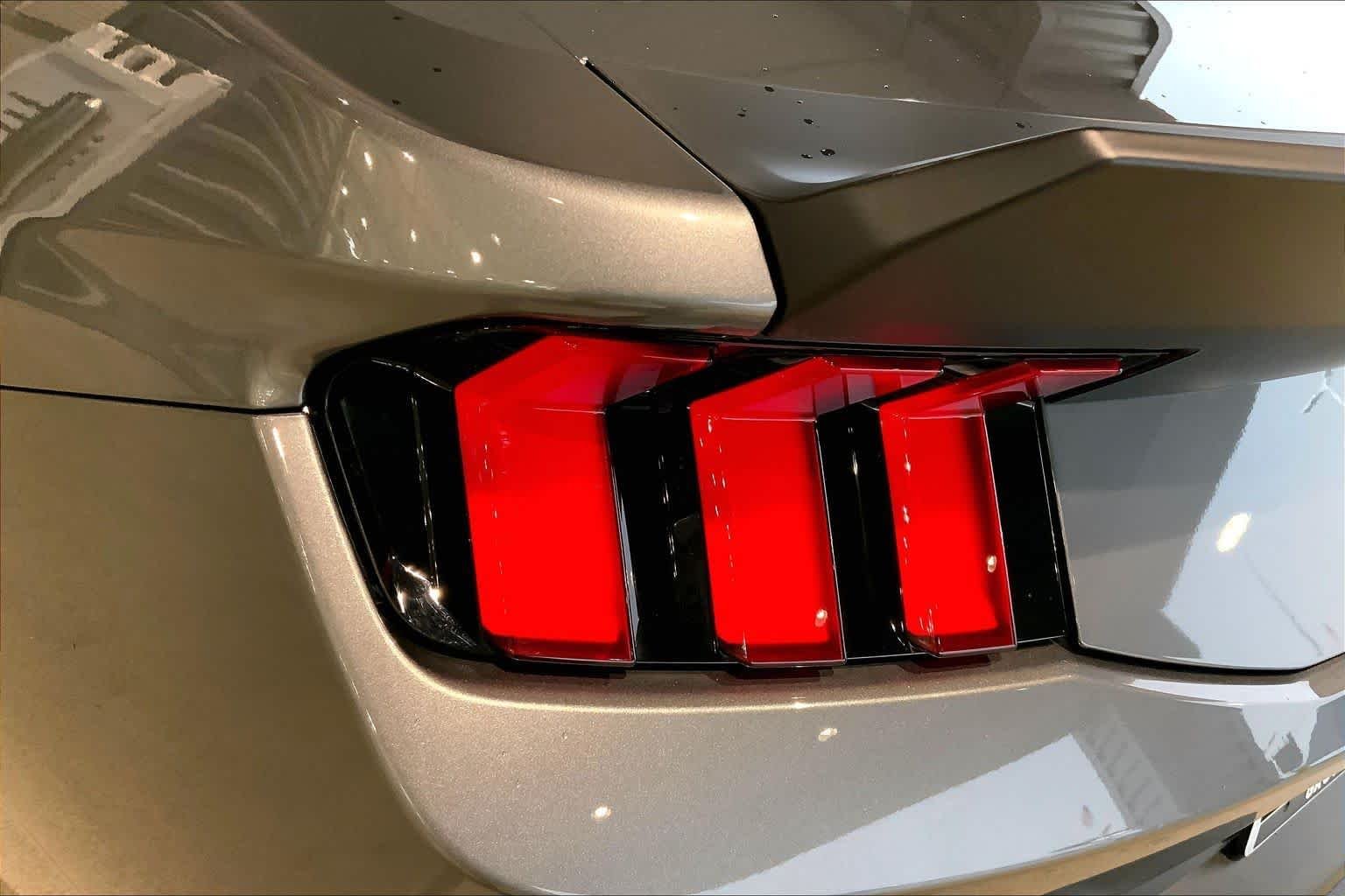 2025 Ford Mustang GT Premium Fastback - Photo 14