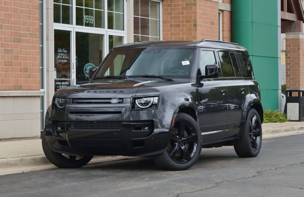 New 2026 Carpathian Grey Land Rover X-Dynamic SE image 1