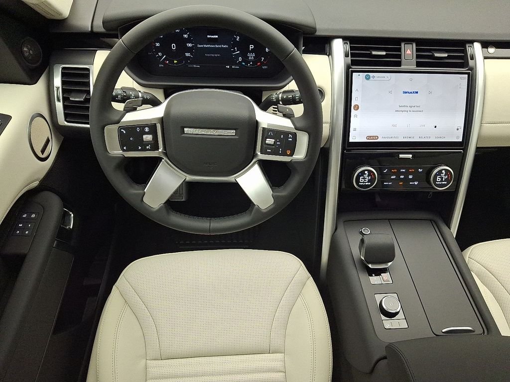 New 2026 Eiger Grey Land Rover S image 8