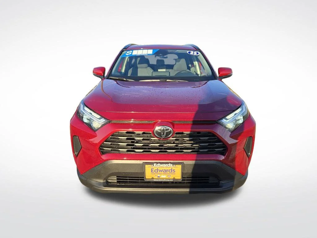 Used 2025 Red Toyota XLE image 8