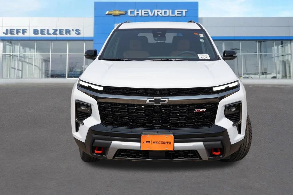 New 2027 Polar White Tricoat Chevrolet Z71 image 8