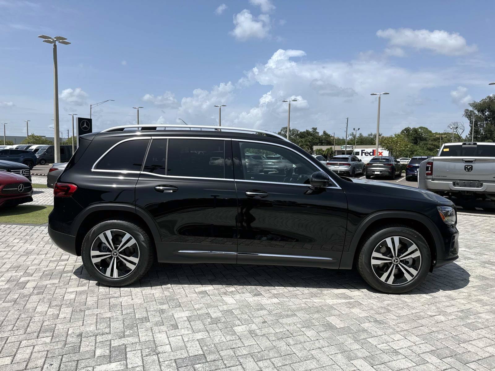New 2026 Black Mercedes-Benz 250 SUV image 6