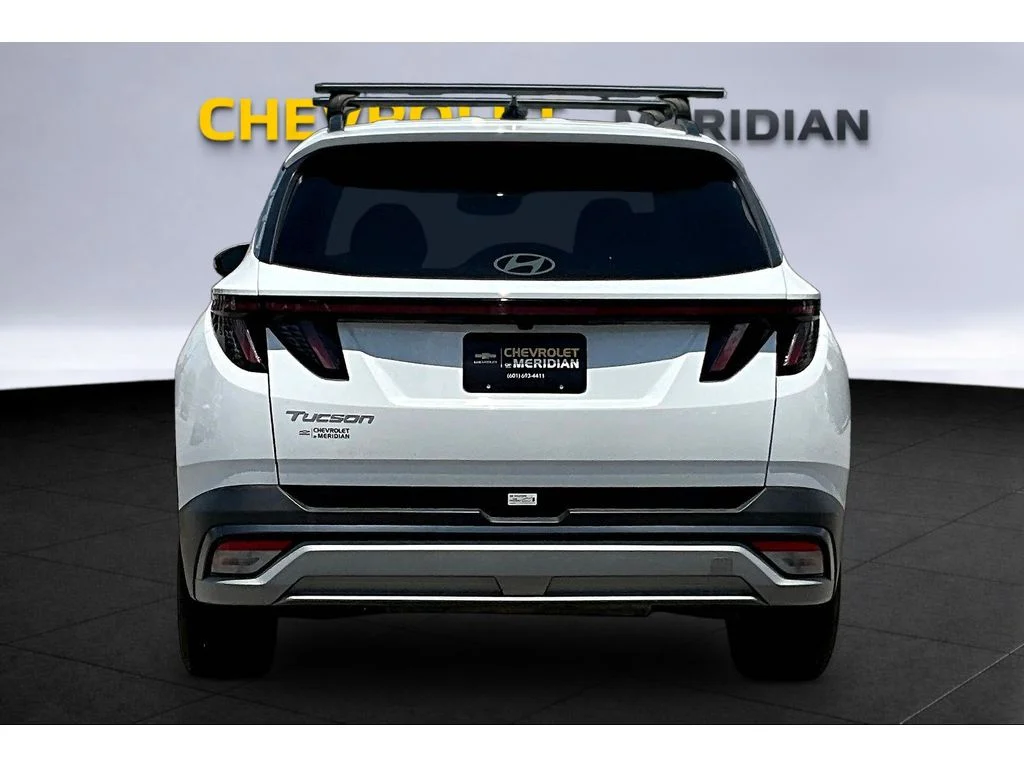 Used 2025  Hyundai SEL Convenience image 4