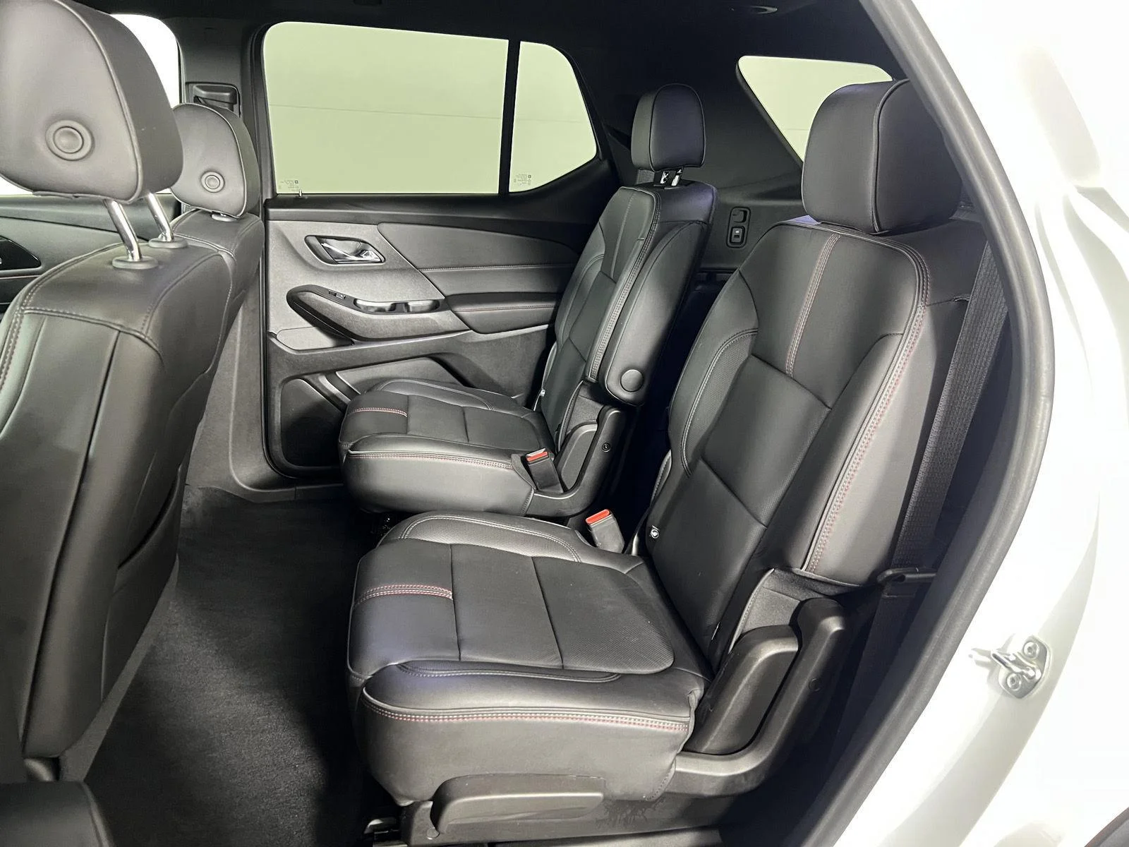 Used 2024 Summit White Chevrolet RS image 11