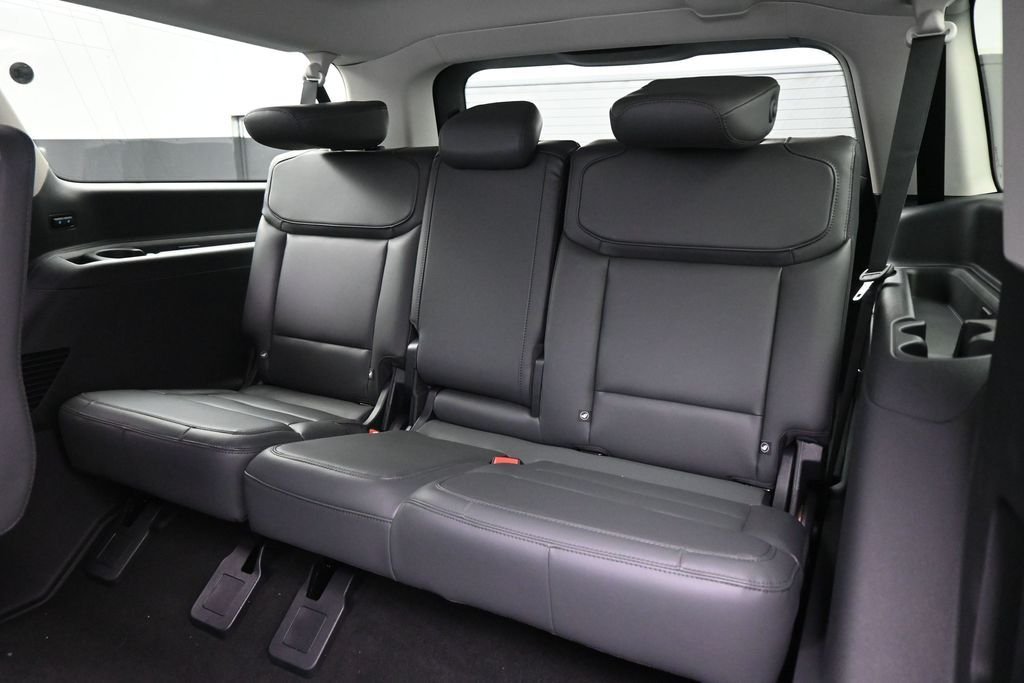 New 2026 Agate Black Metallic Ford Active image 17