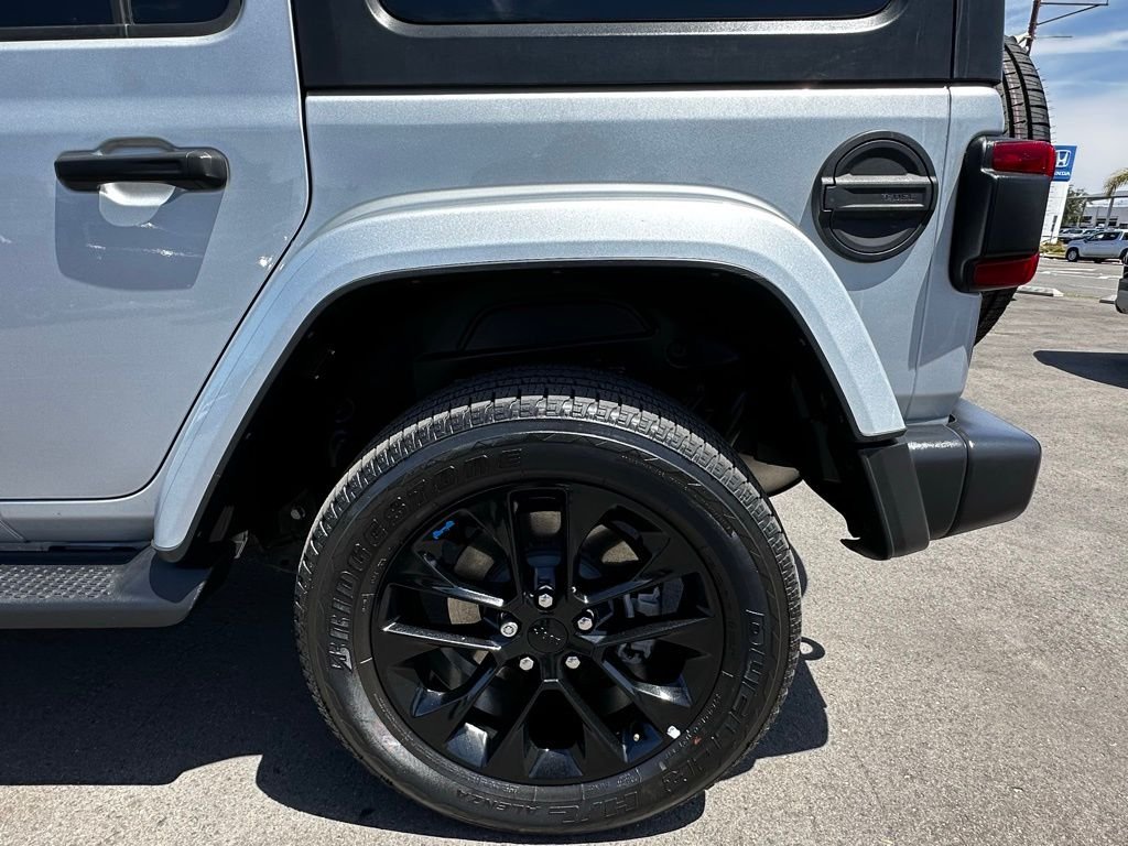Used 2023 Silver Jeep Sahara 4xe image 11