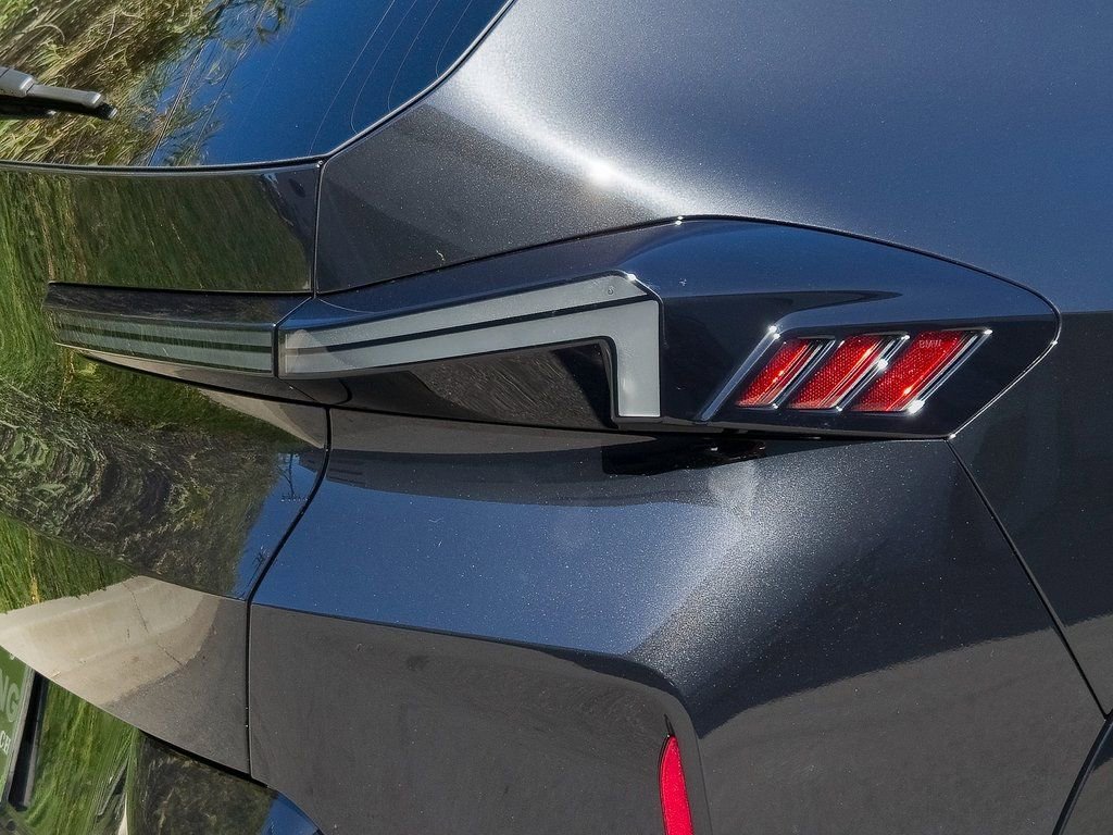 New 2026 Black Sapphire Metallic BMW Label image 7