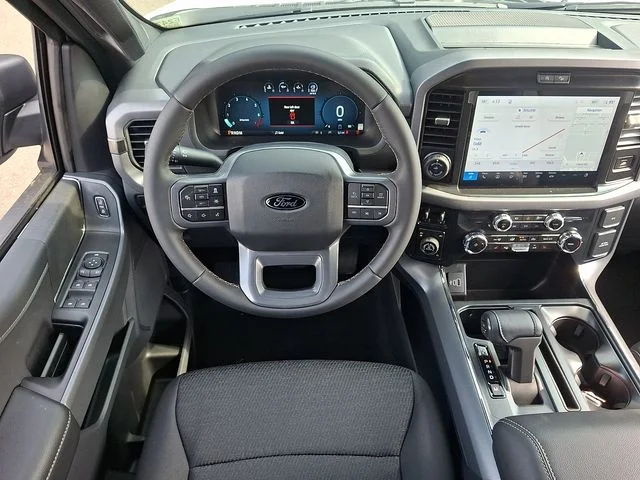 New 2026 Avalanche Ford XLT image 7