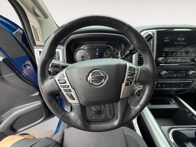 Used 2021 Blue Nissan SV image 13