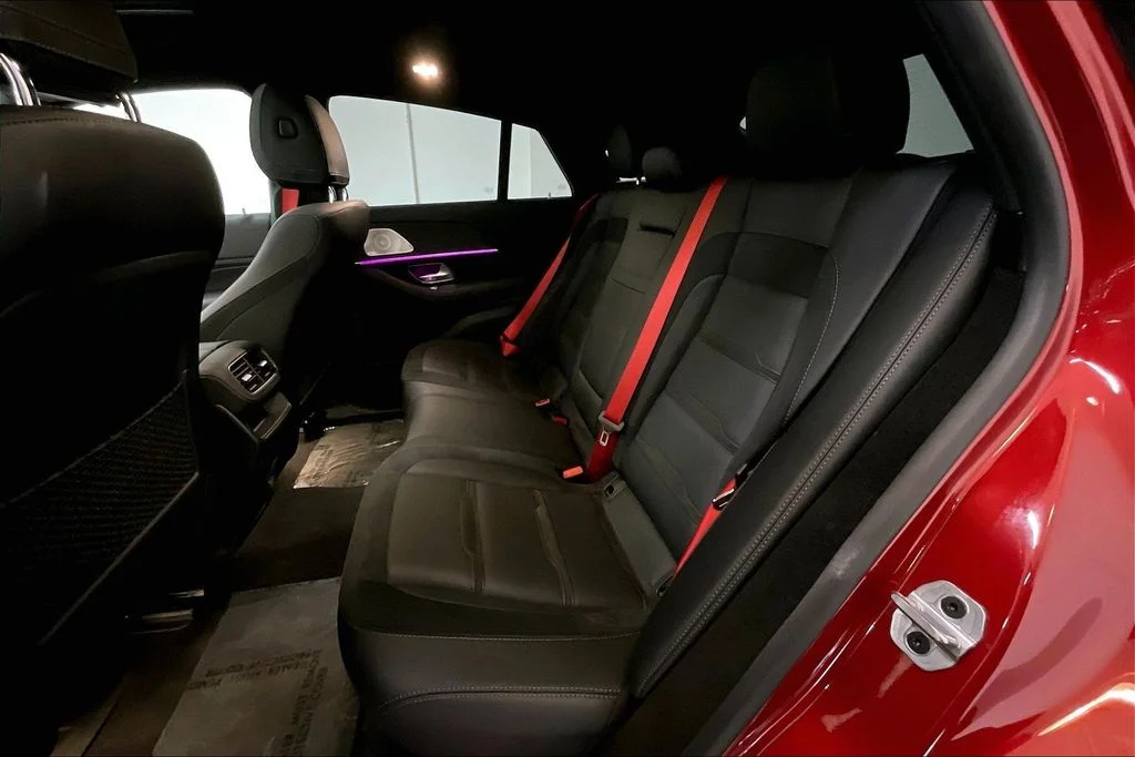 Used 2022 Red Mercedes-Benz GLE 53 AMG® image 27