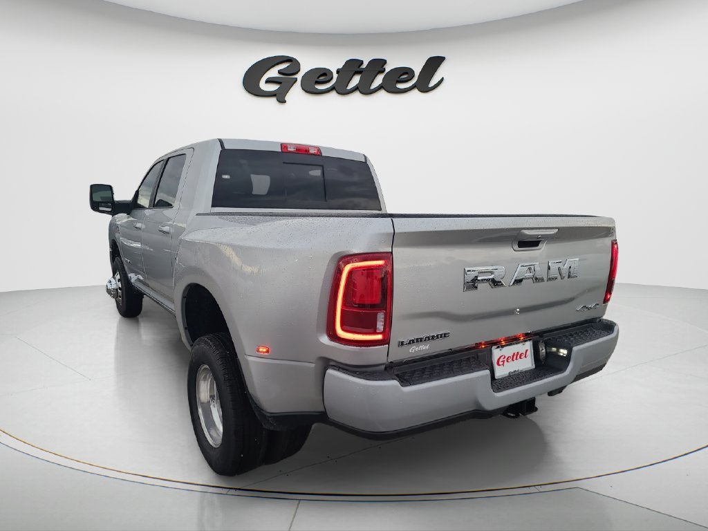 New 2026 Silver-Zynith Exterior Paint RAM Laramie image 7