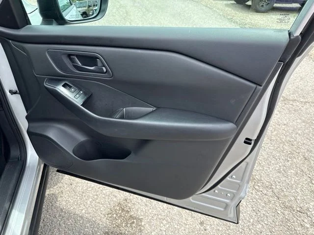 Used 2024 Silver Nissan S image 24