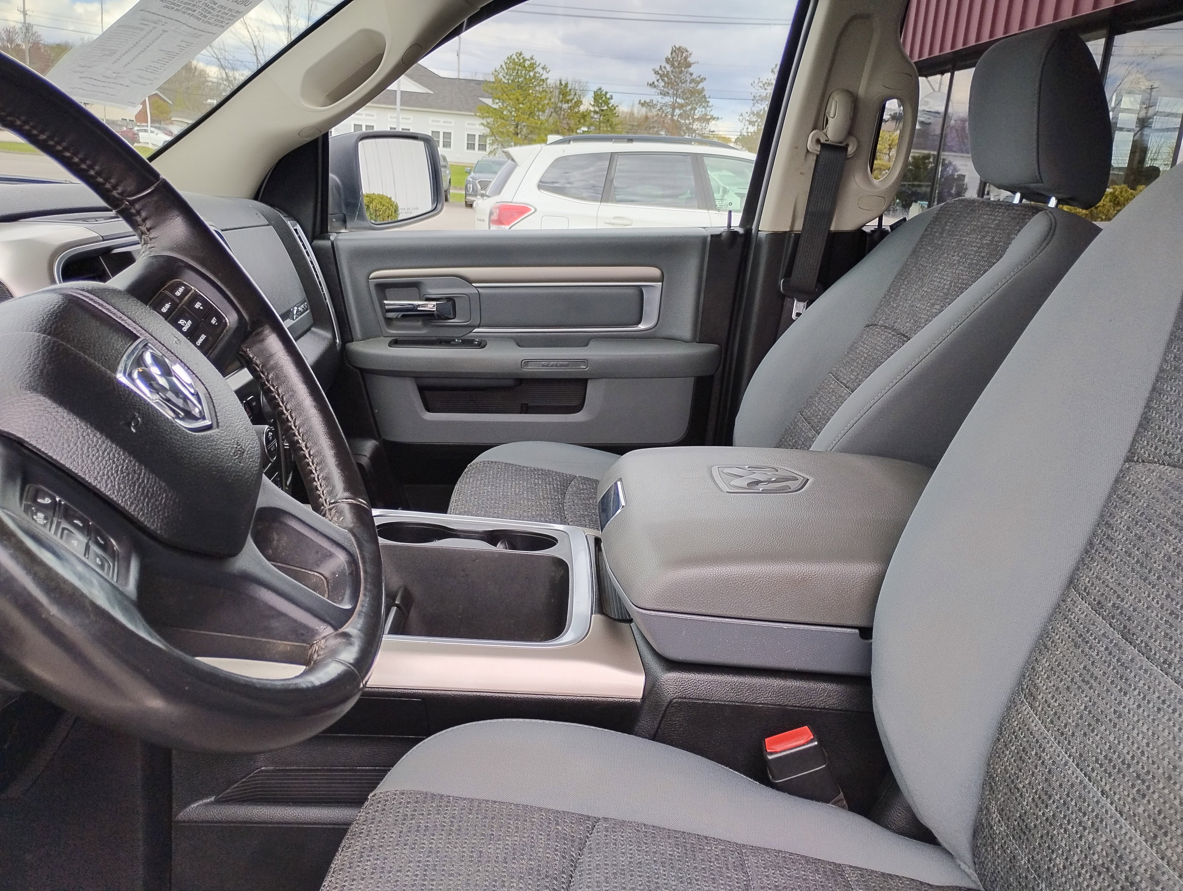 Used 2018 Bright White Clearcoat Ram Big Horn image 10