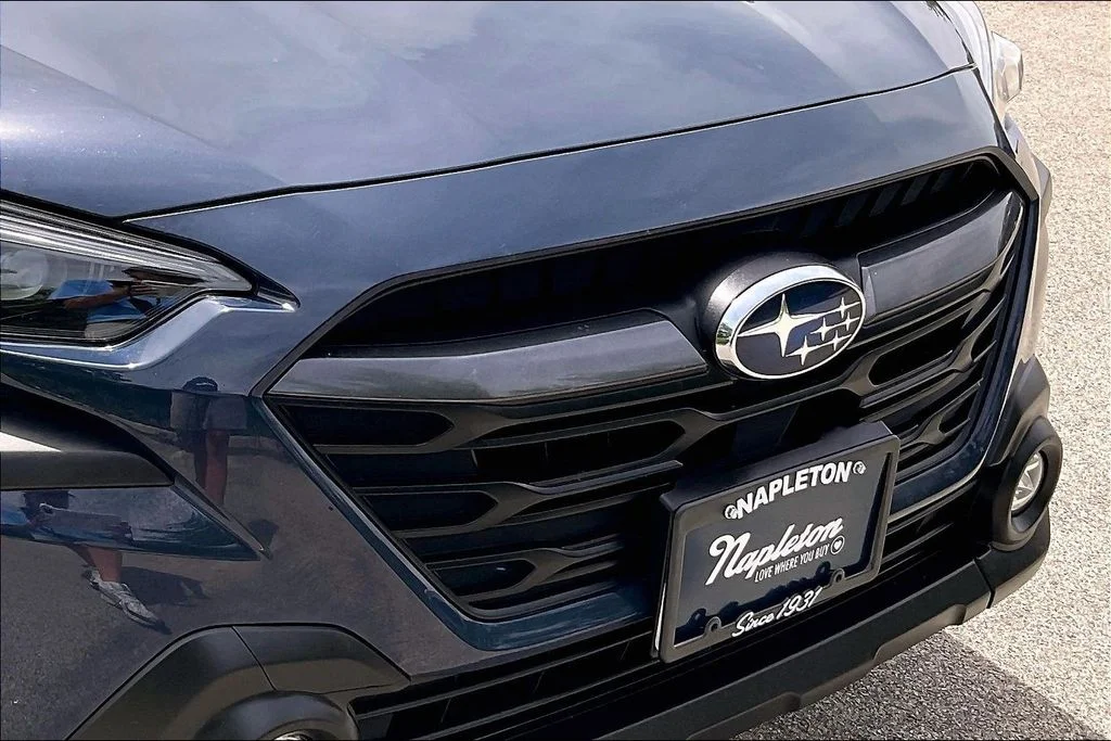 Used 2024 Blue Subaru Premium image 31