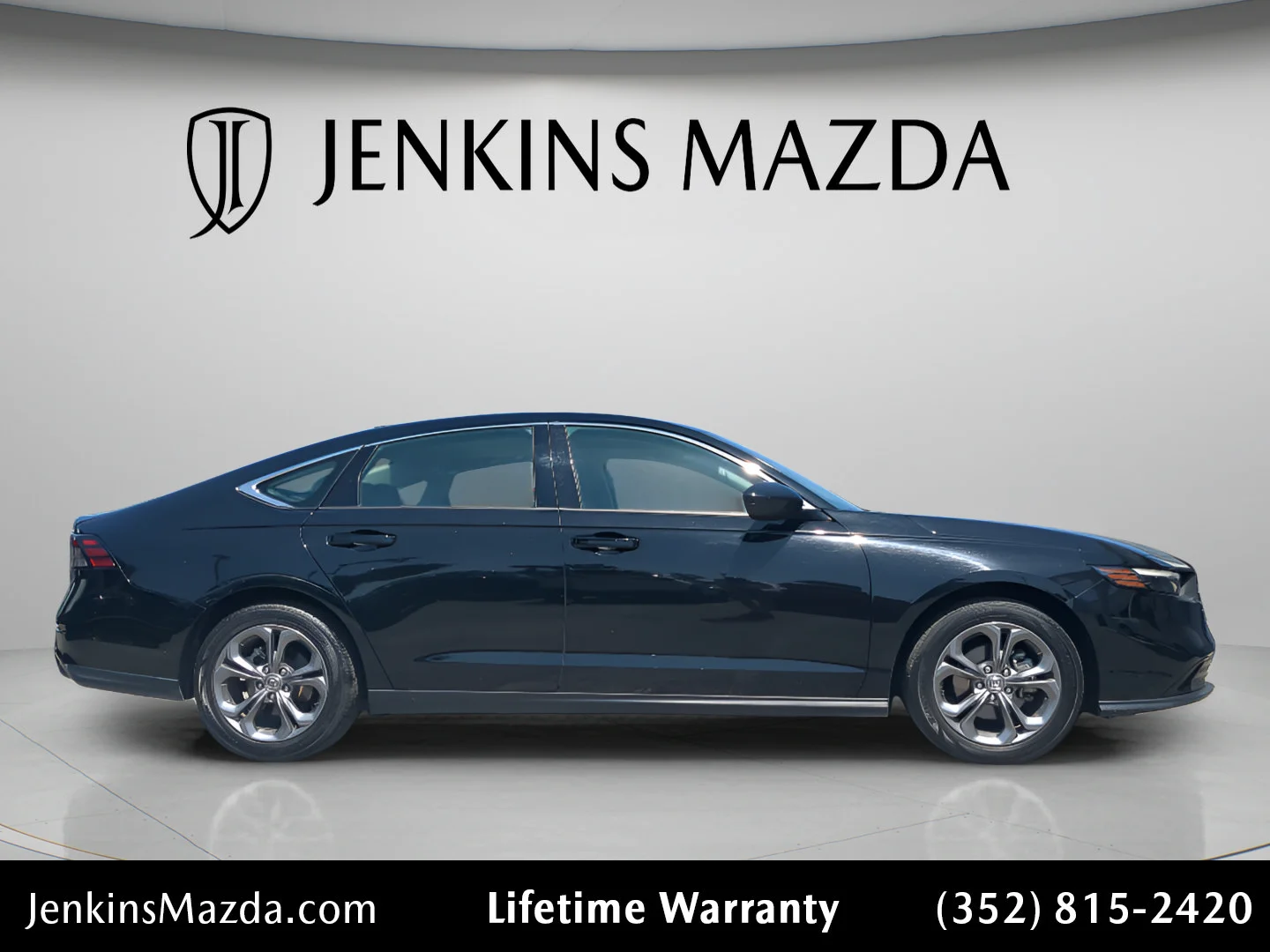 Used 2024 Black Honda EX image 9